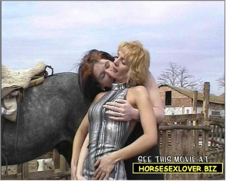 Сосать лошадке было приятно и безопасно порно фотозоо