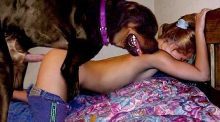 Порно фото зоо крупно хуй собаки в пизде девушк